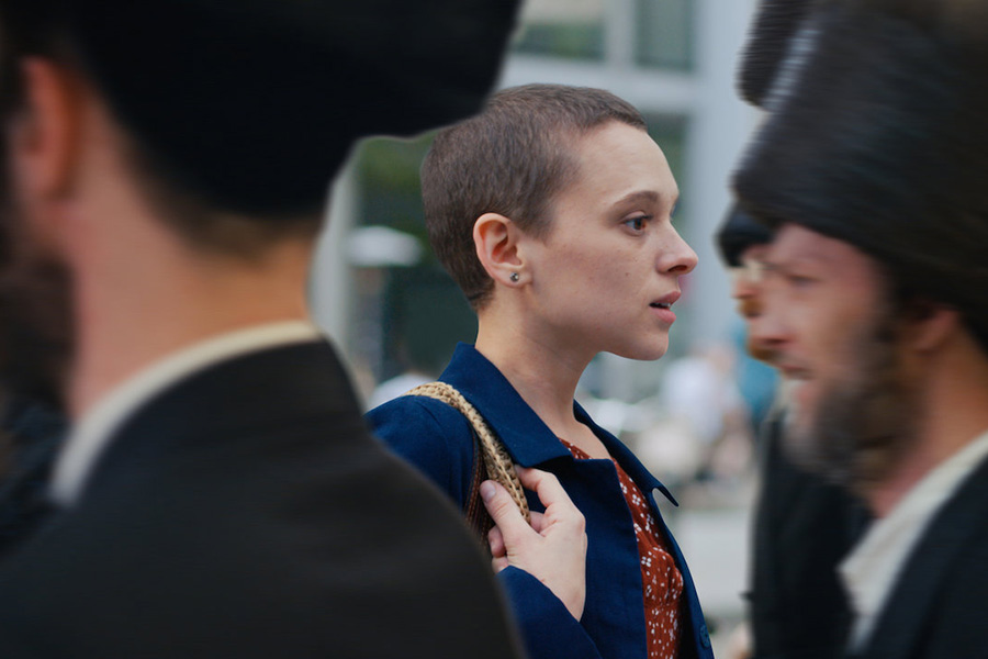 German shows on Netflix: Unorthodox